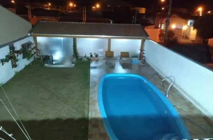 Imagem Casa à venda 1 Quarto, 1 Suite, 4 Vagas, 250M², Residencial e Comercial Cidade Jardim, Pindamonhangaba - SP