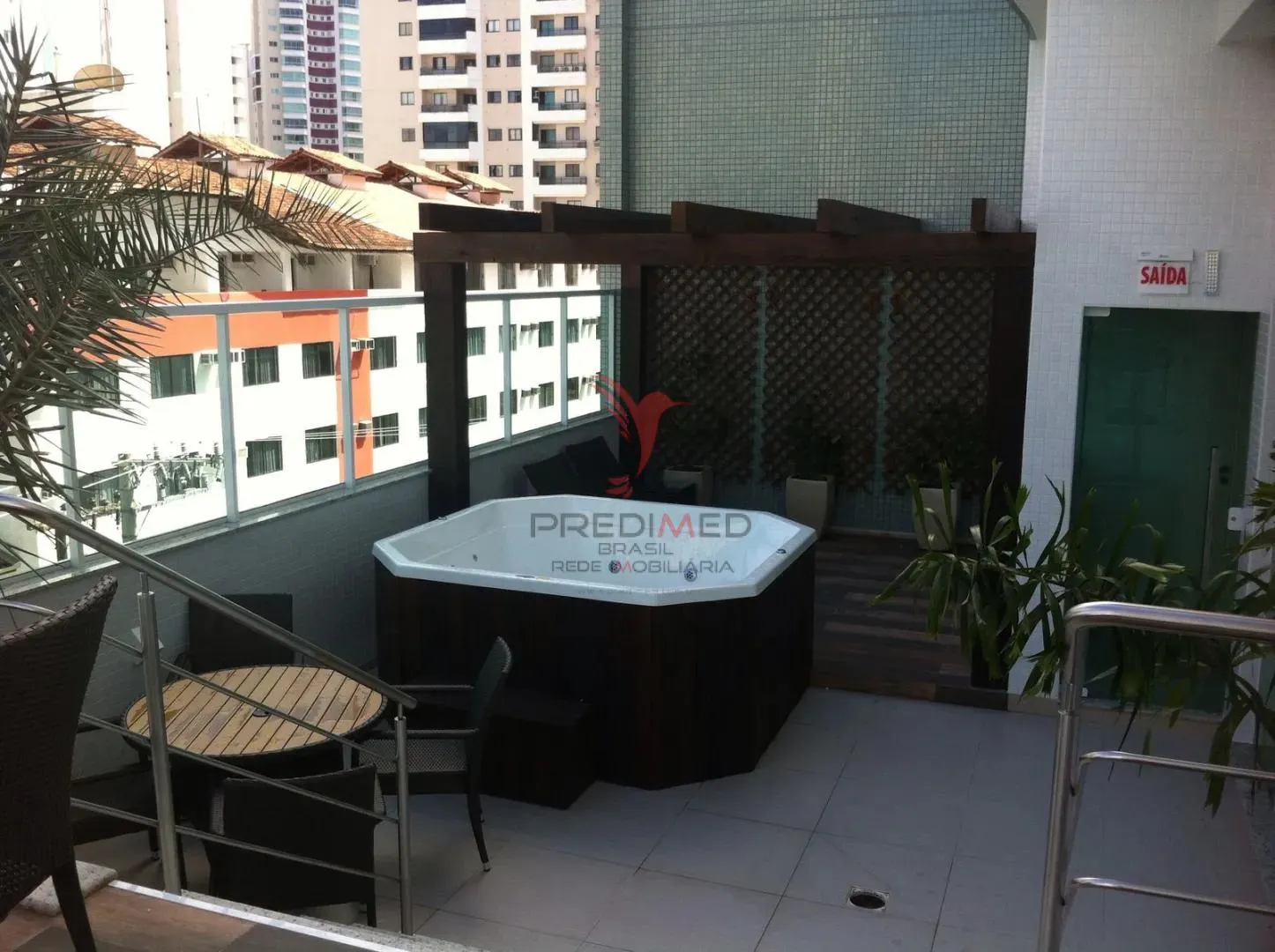 Imagem Exclusividade e Conforto no Coração de Balneário Camboriú