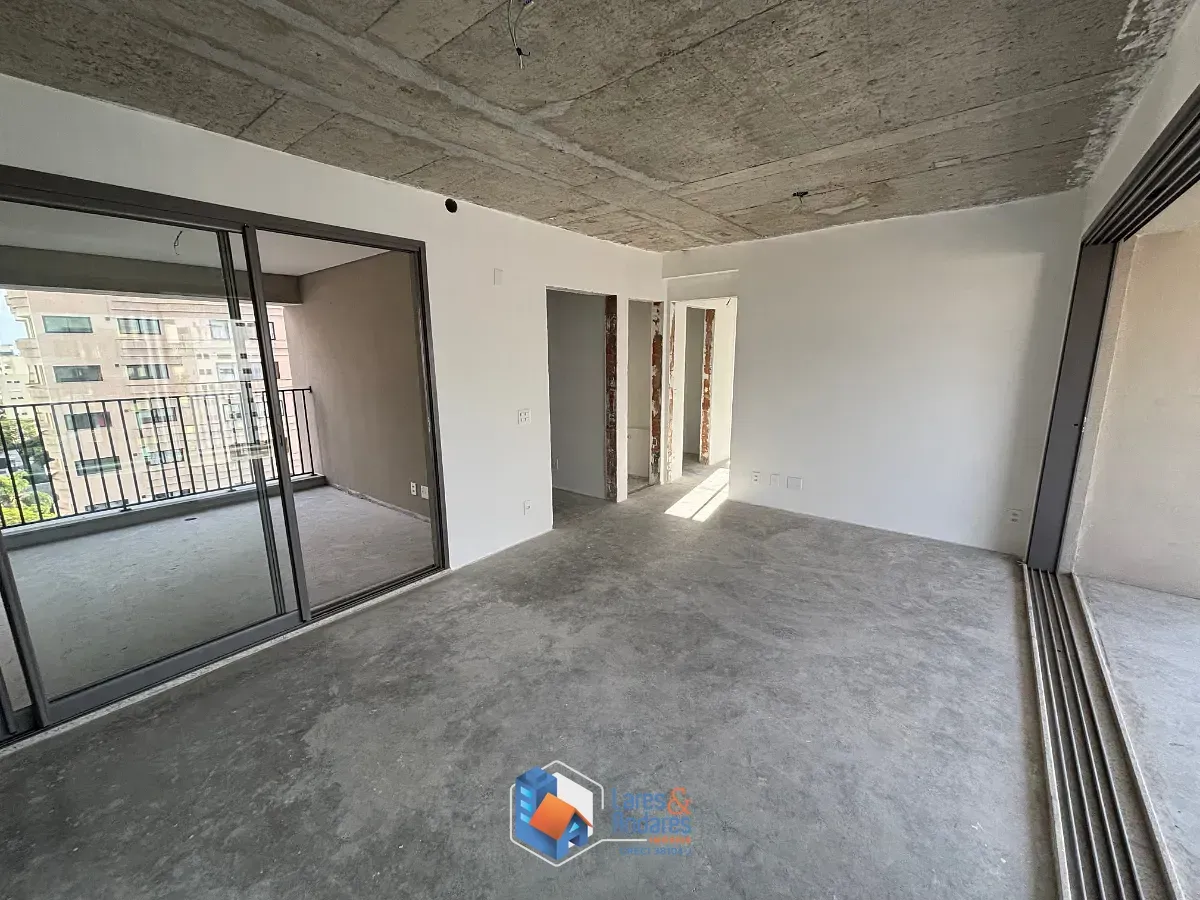 Imagem Apartamento para venda em Moema com 3 quartos, sendo 3 suítes, 150m²