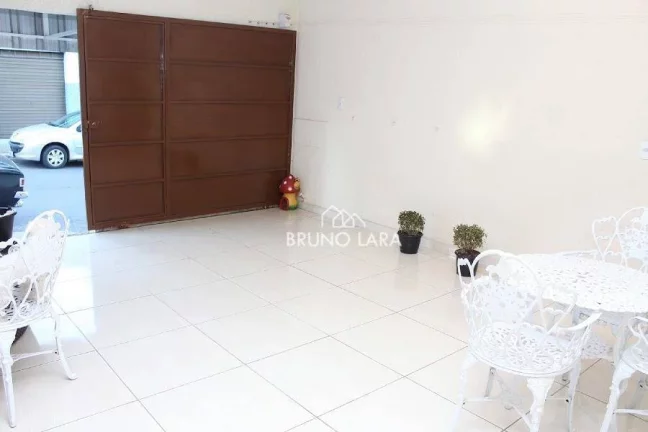 Imagem Apartamento à venda em Igarapé Bairro Centro