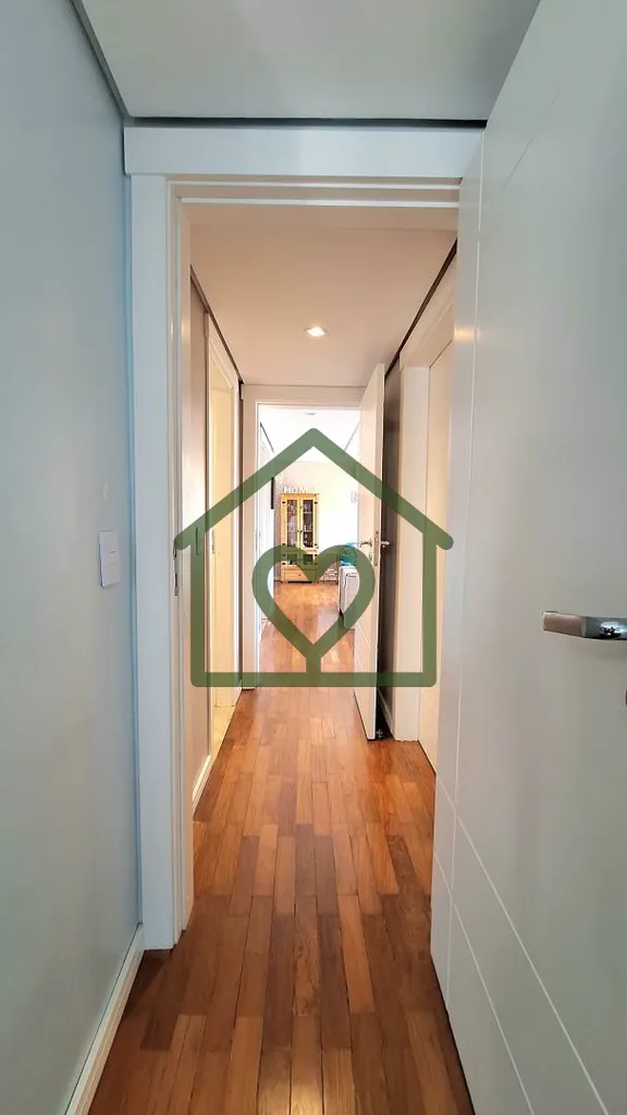 Imagem A/J BROKERS VENDE NO BAIRRO RIO BRANCO ? PORTO ALEGRE 
 Excelente Apartamento em andar alto, com vis...