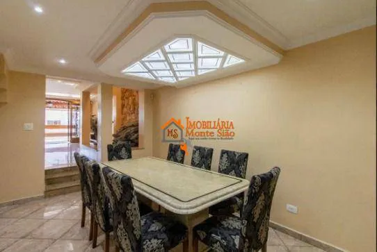 Imagem Sobrado com 3 dormitórios à venda, 324 m² por R$ 1.325.000,00 - Vila Galvão - Guarulhos/SP