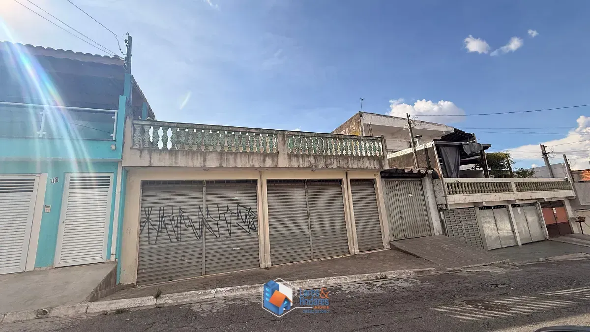 Foto do imóvel Casa para venda em Chácara Santa Maria com 4 quartos, sendo 1 suíte, 171m² em Rua Marujal