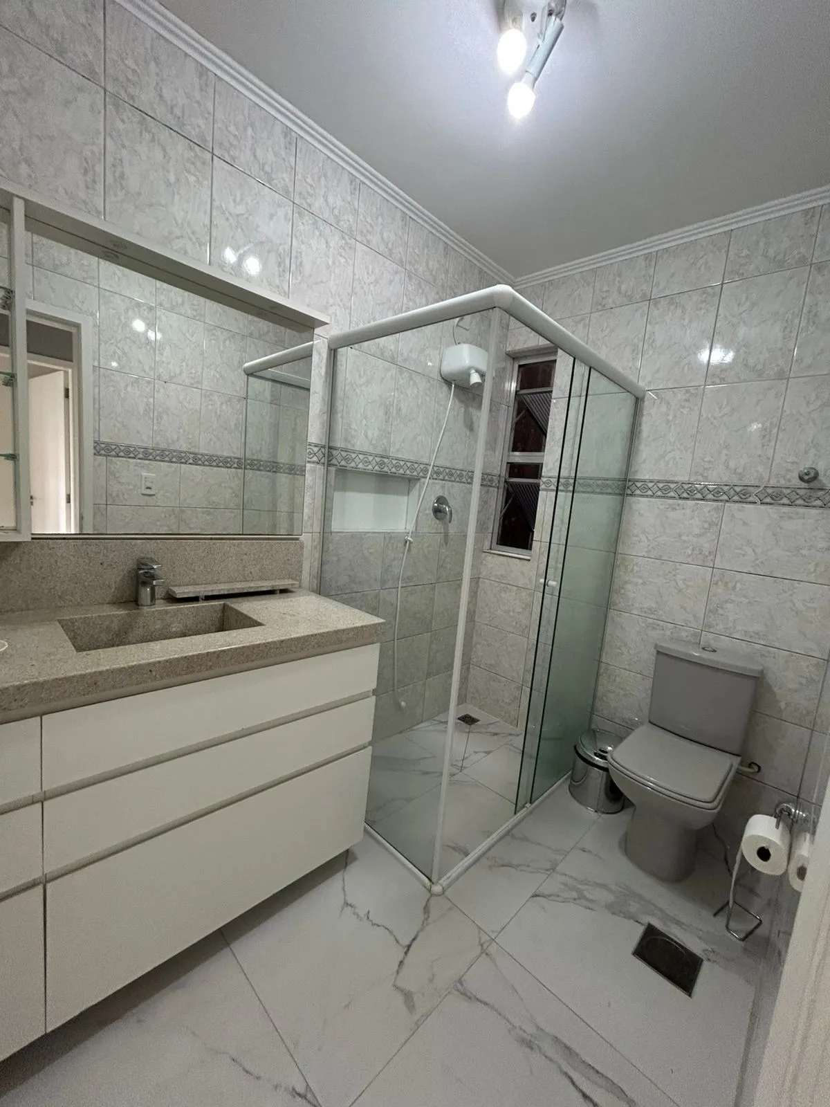 Imagem IDEAL PARA INVESTIDORES - apartamento semi mobiliado no Bairro Jardim Planalto