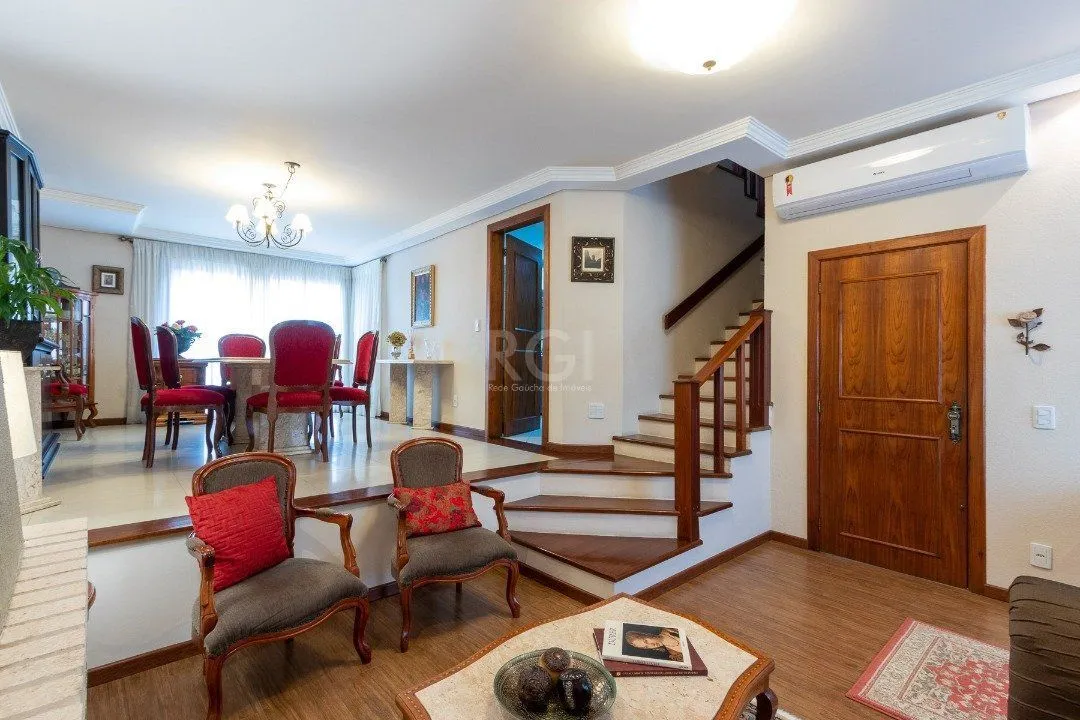 Imagem Casa Condominio para Venda - 225.18m², 3 dormitórios, sendo 1 suites, 2 vagas - Jardim Isabel