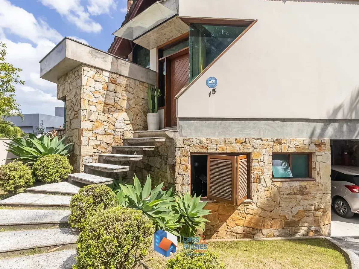 Imagem Casa para venda em Jardim Marajoara com 4 quartos, sendo 2 suítes, 237m²