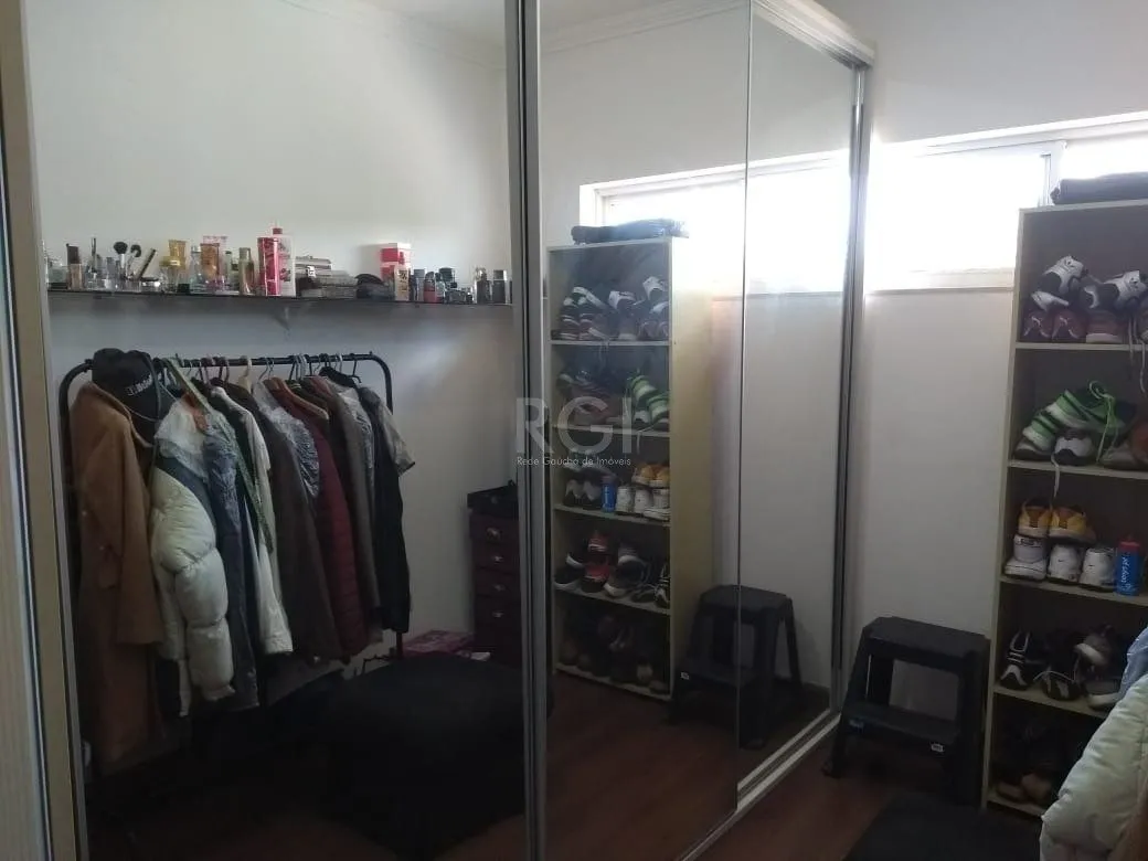 Imagem Casa para Venda - 300m², 3 dormitórios, sendo 3 suites, 6 vagas - São Lucas