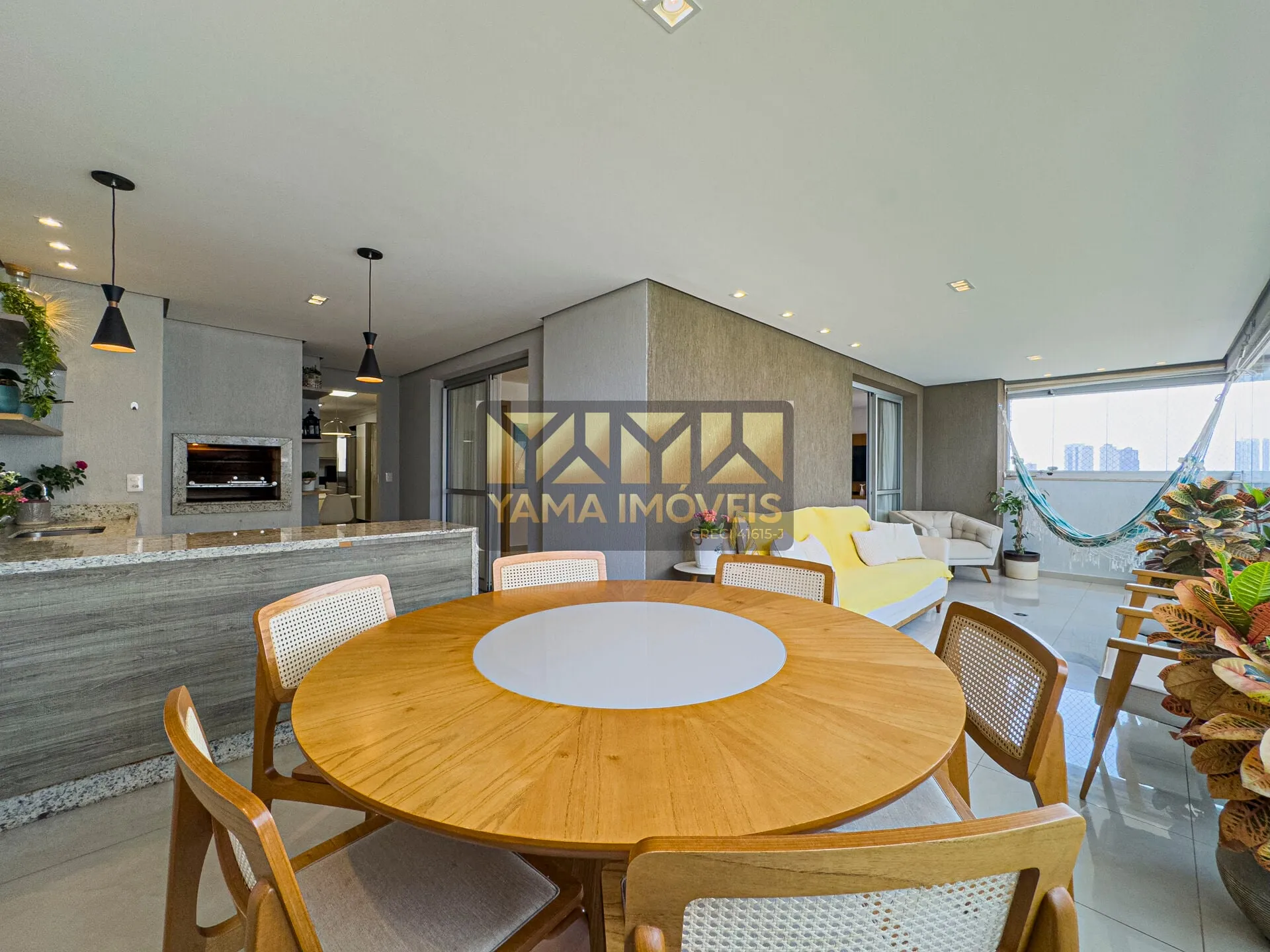 Imagem Edifício Stuttgart - Apartamento 3 Suítes, 214 m², Varanda Gourmet - Edifício Stuttgart - Bosque das Juritis