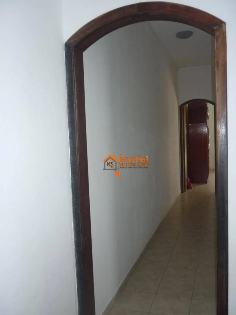 Imagem Sobrado com 4 dormitórios à venda, 260 m² por R$ 850.000,00 - Jardim Santa Clara - Guarulhos/SP