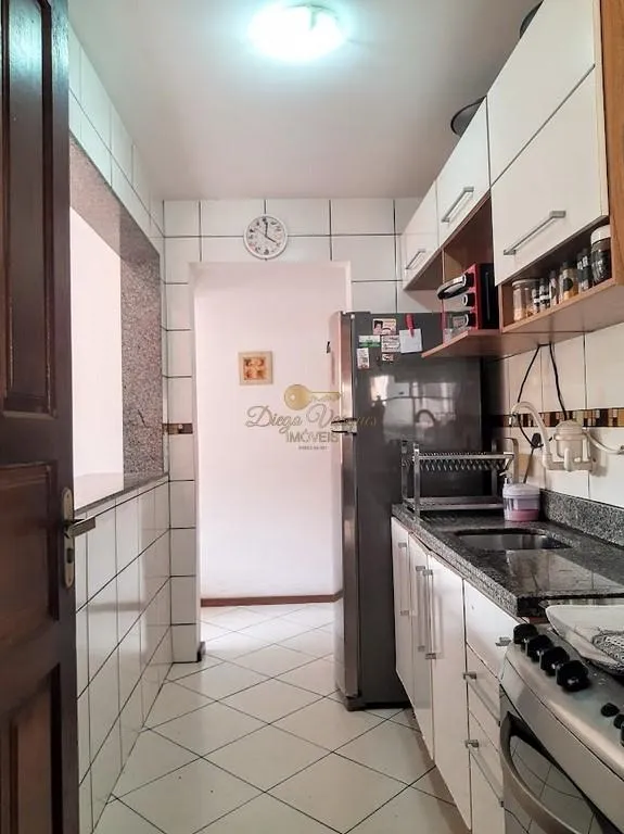 Imagem Casa em Condomínio para Venda em Teresópolis / RJ no bairro Araras