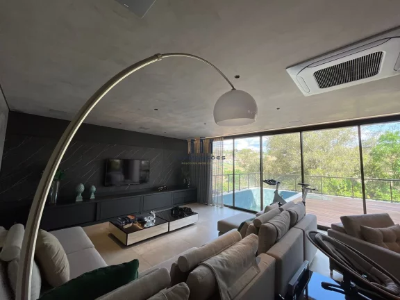 Imagem Casa moderna 4 quartos com piscina condomínio Alphaville - Vespasiano/MG