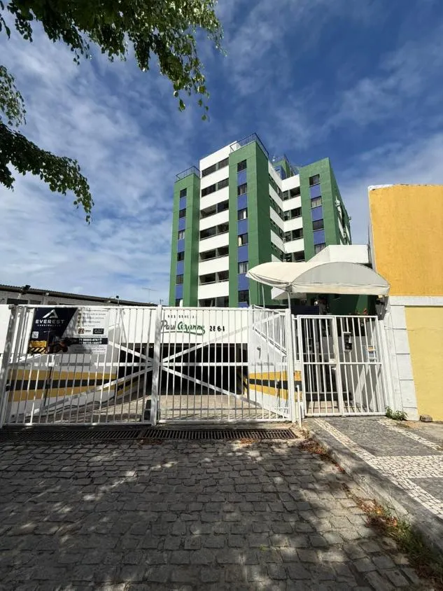 Imagem Apartamento Vizinho Atacadão de Lauro de Freitas, Entrada de Lauro 2/4 com suite - Bem Localizado