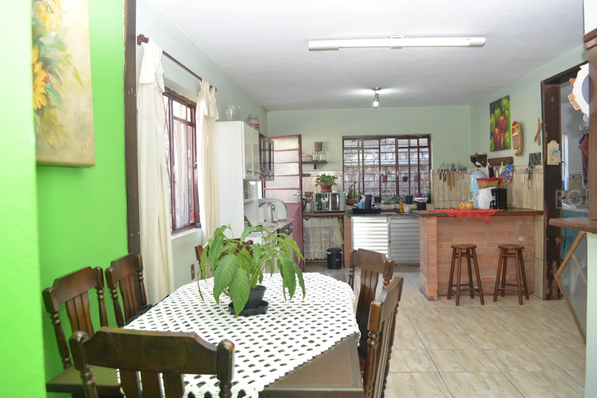 Imagem Sobrado para Venda - 168m², 4 dormitórios, 6 vagas - Jardim Sabará