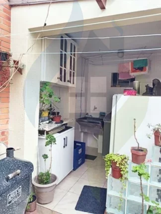 Imagem Casa de 3 dormitórios sendo 1 suíte, 5 banheiros, 2 vagas, com 210m² em Rudge Ramos, São Bernardo do Campo