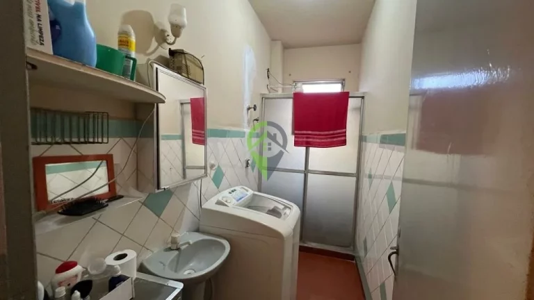 Imagem Apartamento com 2 dormitórios à venda no bairro Vila Mathias em Santos