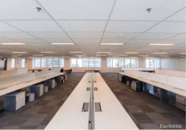 Imagem Conjunto comercial com 2098m² na Faria Lima