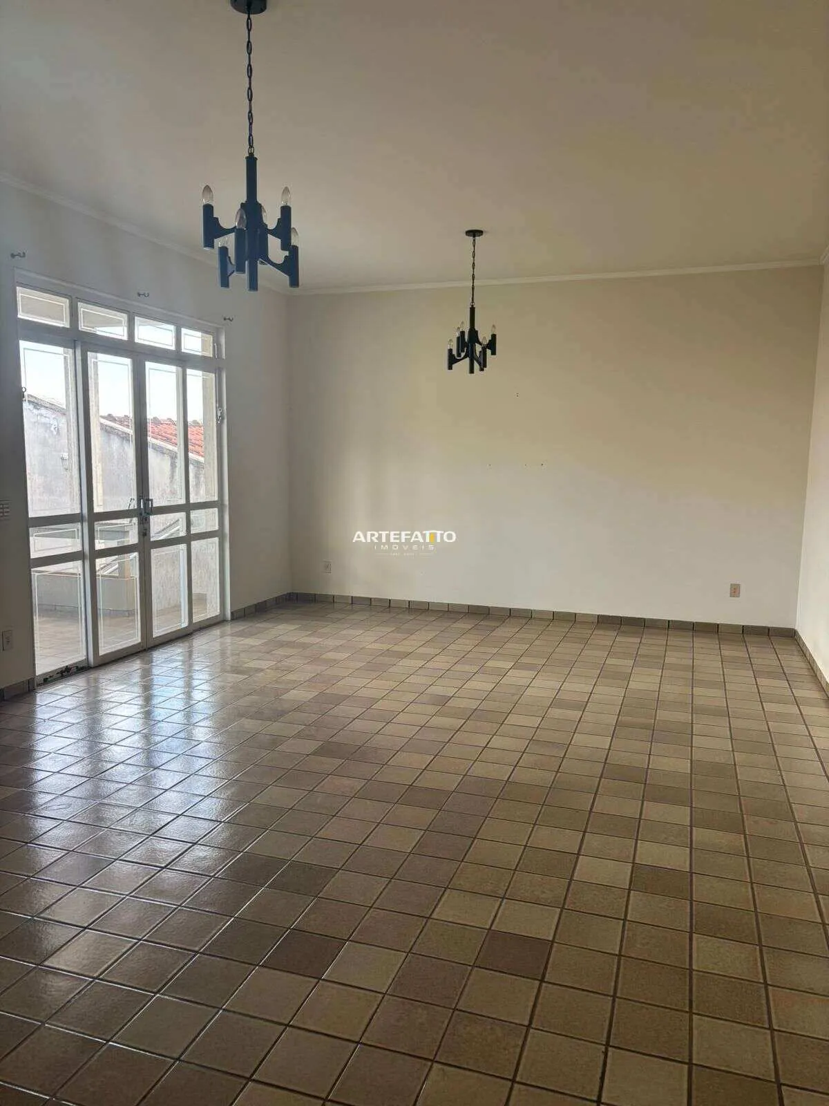 Imagem Casa à venda em Franca, São José, com 4 quartos, 493m2