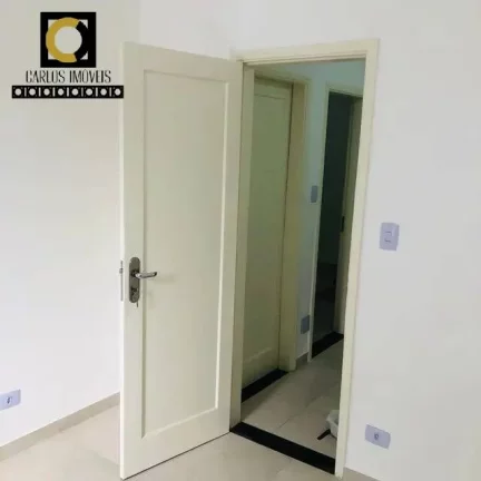 Imagem Casa incrível com 3 dormitórios na Encruzilhada em Santos!!!! OPORTUNIDADE!