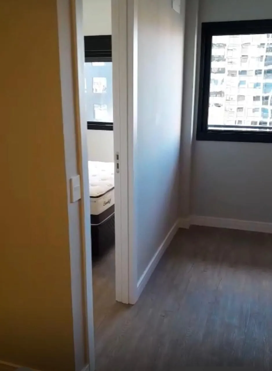 Imagem Apartamento à venda em Porto Alegre, Mont´Serrat, com 1 quarto, 37m2