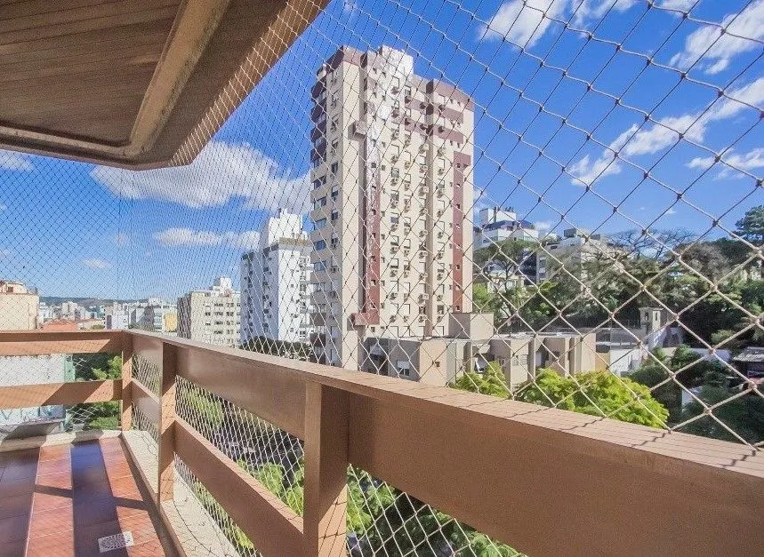 Imagem Vende-se cobertura com 3 quartos (1 suíte), 315 m², 2 vagas - Bela Vista