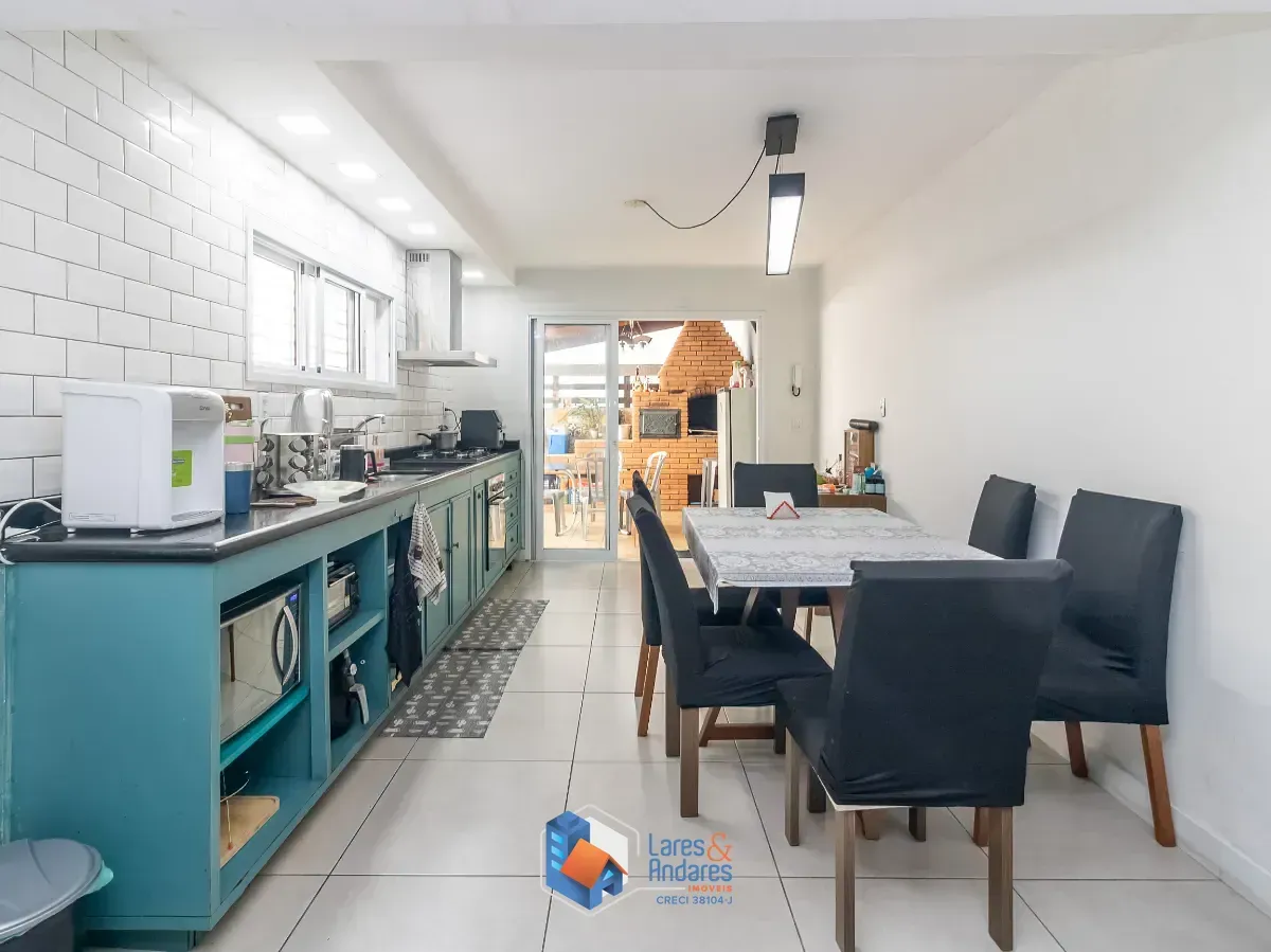 Imagem Sobrado para venda em Jardim Japão com 3 quartos, sendo 1 suíte, 171m²