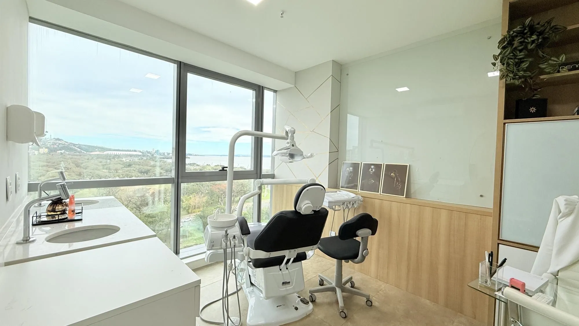 Imagem Sala Comercial par comprar no Trend City Center- Bairro Praia de Belas