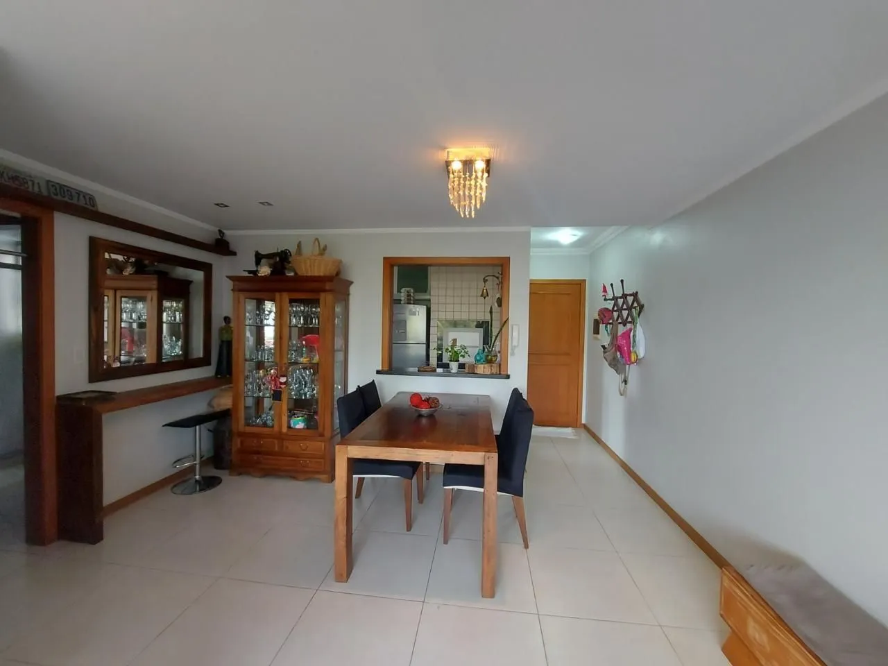 Imagem 2 Dorm c/ Suíte, elevador e 2 Vagas Lado a Lado - 75m2 no Jardim Botânico