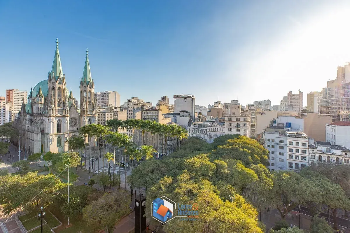 Imagem Conjunto comercial para venda em Centro, 353m²