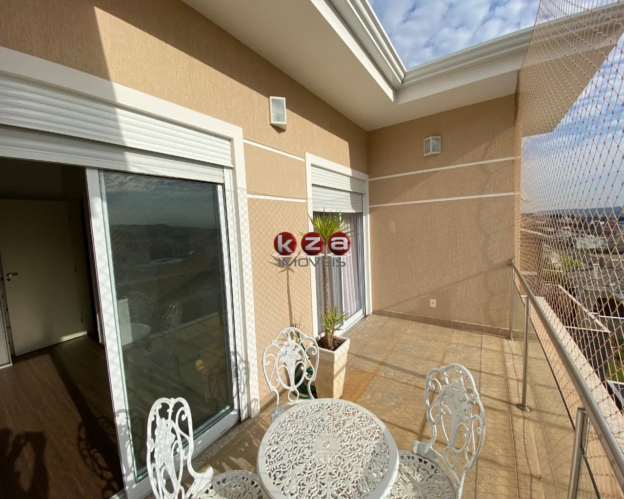 Imagem Casa de Alto Padrão com 3 Suítes, Espaço Gourmet e Piscina Aquecida no Portal do Jequitibá ? Valinhos