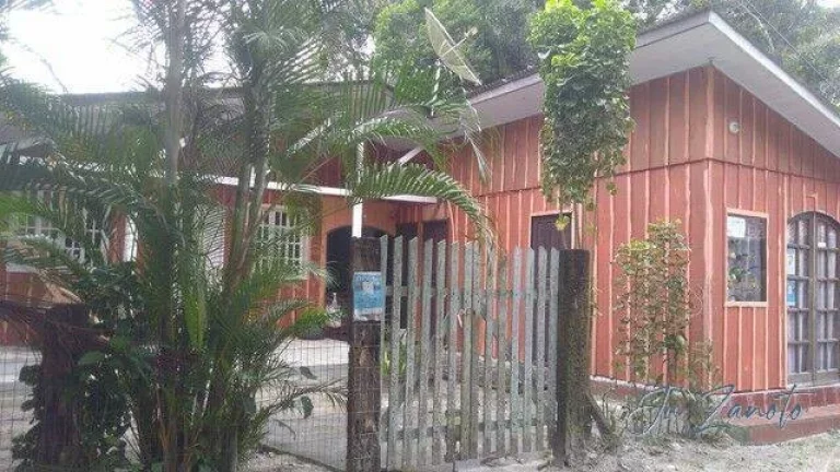 Imagem POUSADA A VENDA NA ILHA DO MEL COM 430M³ COM DUAS CASAS