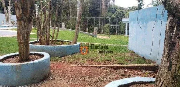 Imagem Chácara com 2 dormitórios à venda, 4050 m² por R$ 1.600.000,00 - Rio Acima - Mairiporã/SP