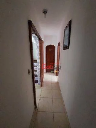 Imagem Casa com 5 dormitórios à venda, 250 m² por R$ 550.000 - Peró - Cabo Frio/RJ