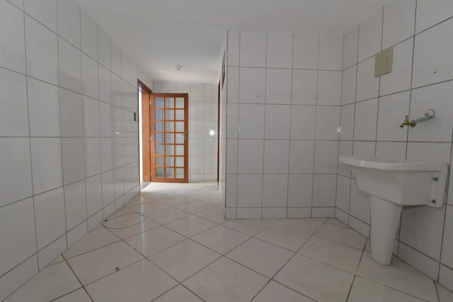 Imagem Casa à venda 2 Quartos, 1 Vaga, 220M², Chácara São Silvestre, Taubaté - SP