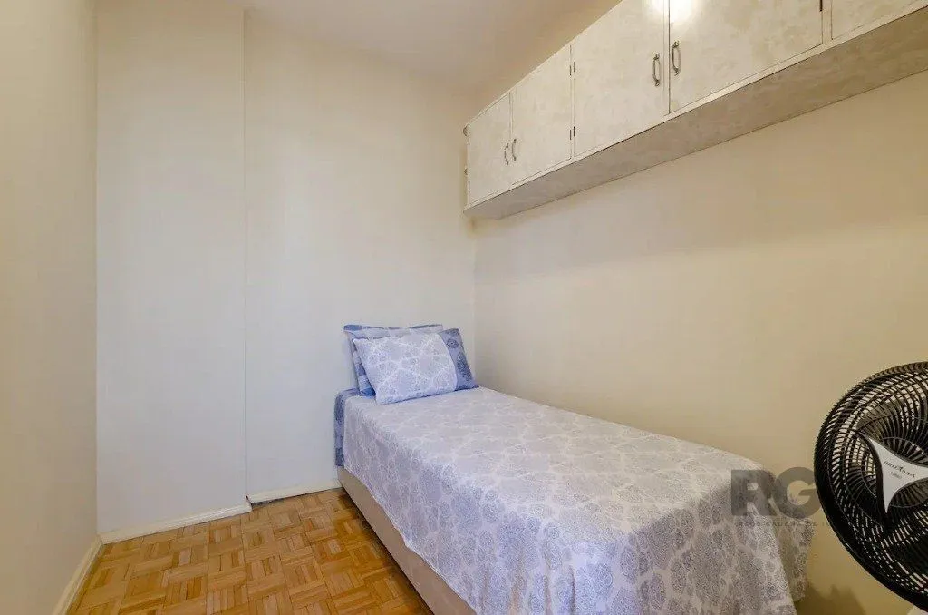 Imagem Apartamento de 2 dormitórios no bairro Menino Deus