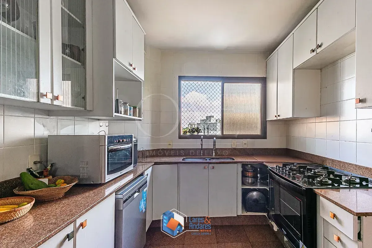 Imagem Apartamento para venda em Morumbi com 4 quartos, sendo 4 suítes, 238m²