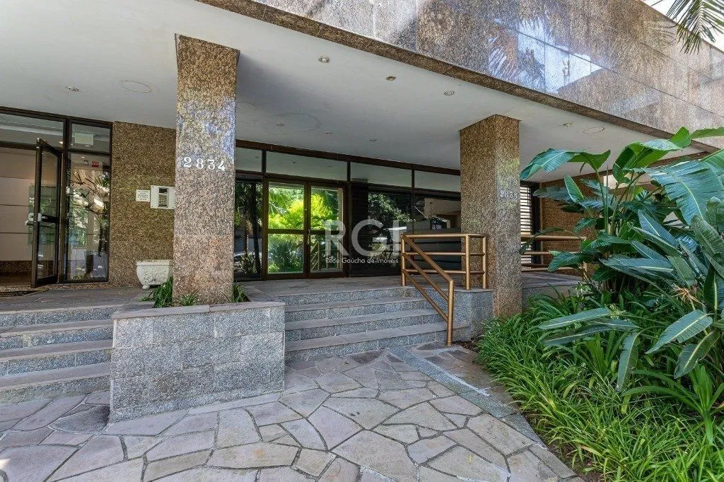 Imagem Loja Comercial na Av Cristóvão Colombo