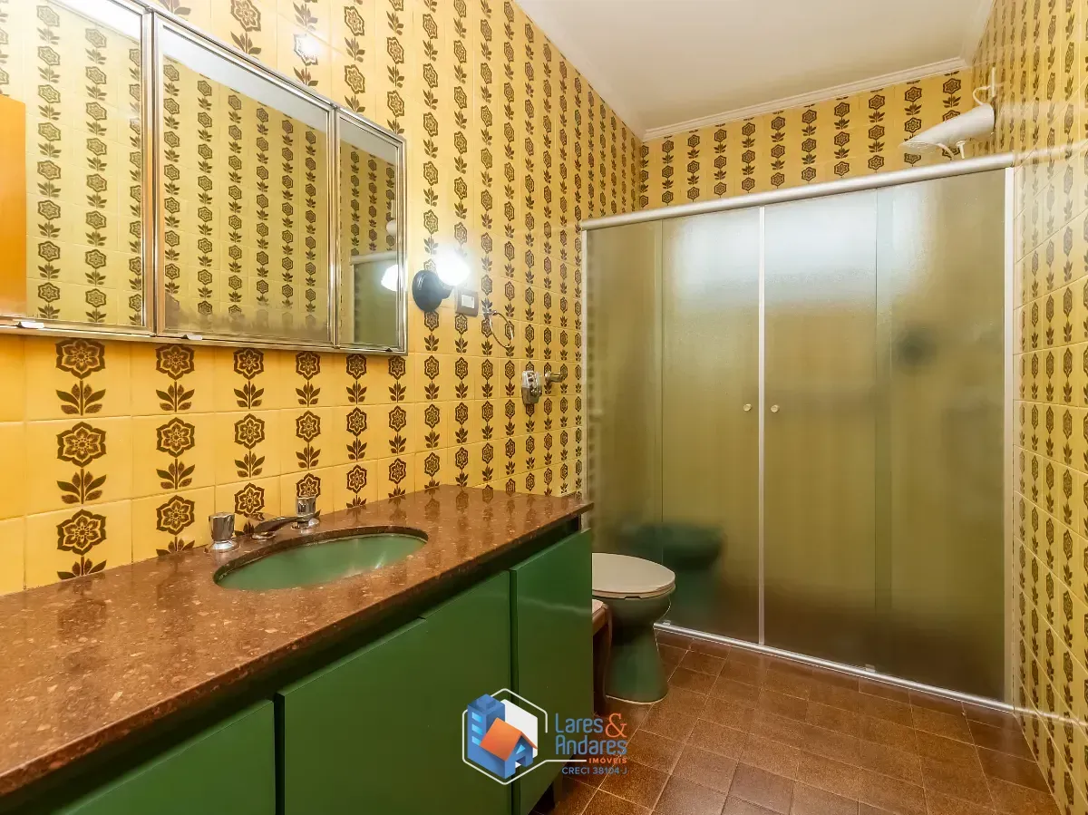 Imagem Sobrado para venda em Vila Anastácio com 4 quartos, 200m²