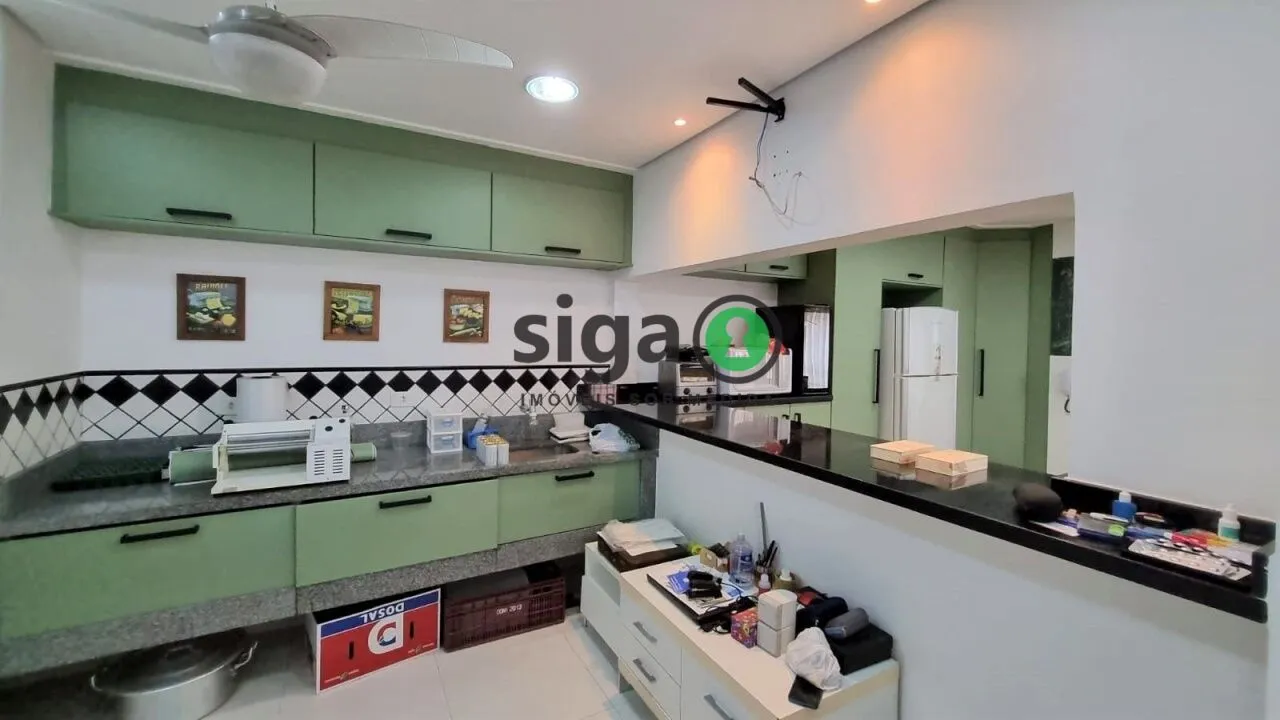 Imagem Ótima localização casa com 4 quartos sendo 2 suites super completa