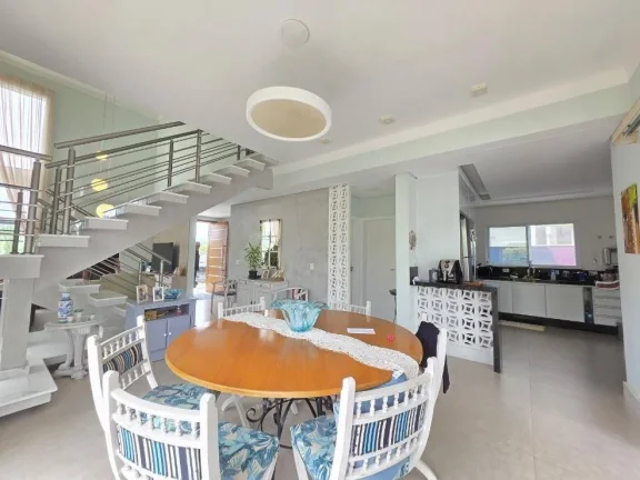 Imagem Venha conhecer essa casa maravilhosa no melhor condomínio de Peruíbe