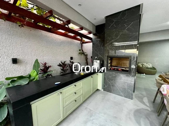 Imagem Casa à venda, 271 m² por R$ 1.450.000,00 - Vila Isaura - Goiânia/GO