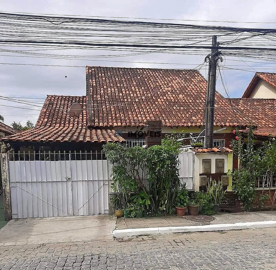 Foto do imóvel Casa a Venda no bairro Galo Branco - São Gonçalo, RJ