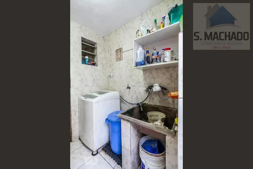Imagem Sobrado para Venda em Santo André / SP no bairro Parque Jaçatuba