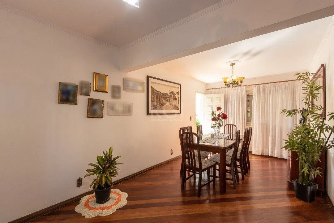 Imagem Casa para Venda - 280m², 3 dormitórios, sendo 1 suites, 2 vagas - Nonoai
