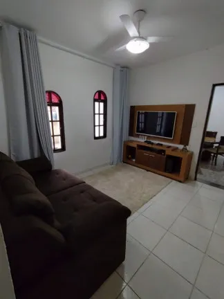 Imagem Casa com 3 Quartos à Venda, 180 m² em Jd. Corumbá - Itanhaém