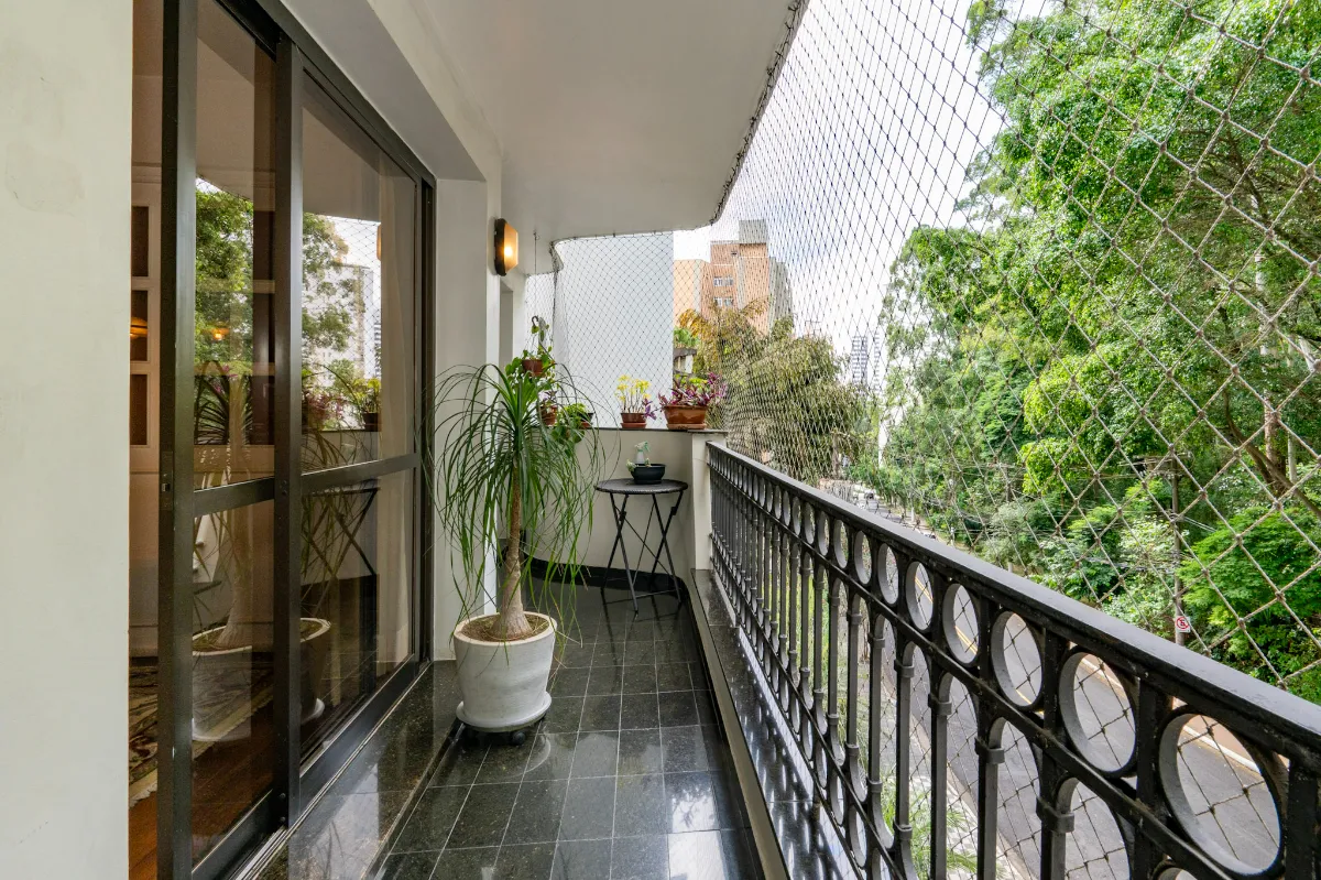 Imagem Apartamento para venda em Vila Andrade com 4 quartos, sendo 2 suítes, 180m2