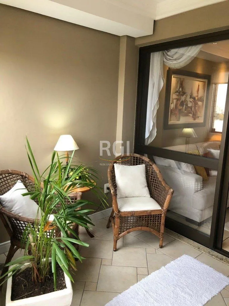 Imagem Apartamento para Venda - 101m², 2 dormitórios, 1 suite, 2 vagas - Boa Vista