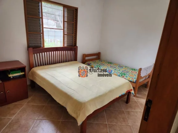 Imagem Chácara com 3 dormitórios à venda, 1704 m² por R$ 669.000,00 - Vila Velha - Caçapava/SP