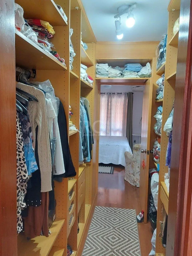 Imagem Casa Condominio para Venda - 234m², 3 dormitórios, sendo 1 suites, 2 vagas