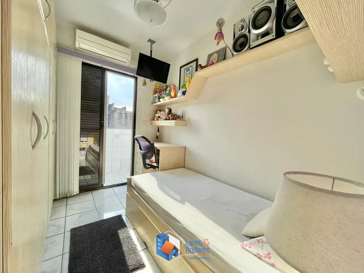 Imagem Sobrado para venda em Chácara Mafalda com 3 quartos, sendo 1 suíte, 141m²