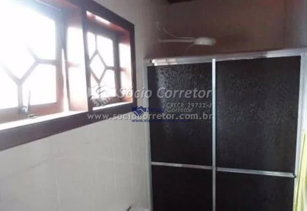 Imagem Vendo sobrado 155m - 3 Dorms. com Suíte- Por R$ 700.000,00 - Bom Clima